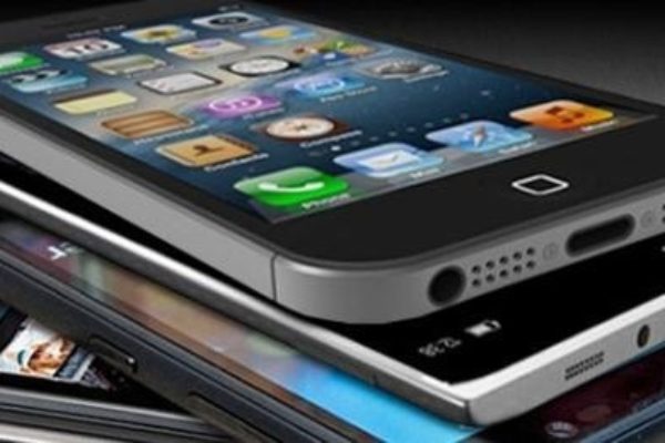 Telefonia: Wind fa un passo indietro