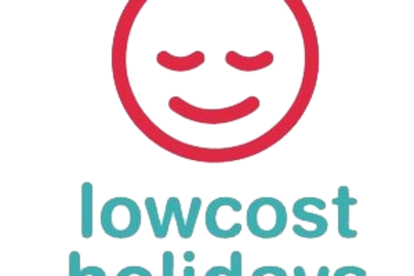 È fallita LowCostTravelGroup , migliaia di turisti danneggiati. Come ottenere il rimborso?